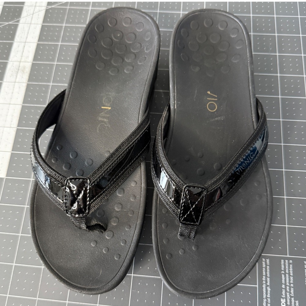 Vionic High Tide II Black Patent Platform Wedge Flip Flop Sandals Size 7 Comfort
